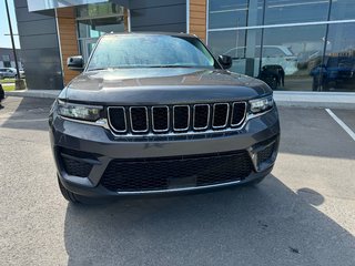 Grand Cherokee LAREDO 2023 à St-Jean-Sur-Richelieu, Québec - 6 - w320h240cpx