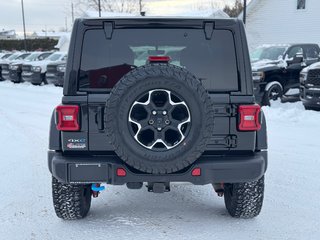 2021 Jeep Wrangler 4xe 4xe UNLIMITED RUBICON 4X4 // DEUX TOITS in Sherbrooke, Quebec - 6 - w320h240cpx