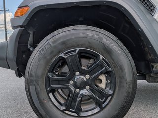 Jeep Wrangler Unlimited Sport 2021 à Saint-Hyacinthe, Québec - 6 - w320h240cpx