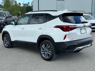 2021  Seltos LX AWD in Sherbrooke, Quebec - 4 - w320h240cpx