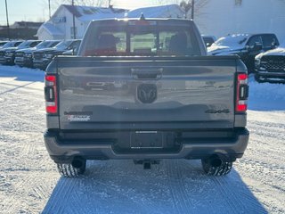 2020 Ram 1500 LARAMIE NIGHT EDITION CREW CAB 4X4 in Sherbrooke, Quebec - 6 - w320h240cpx