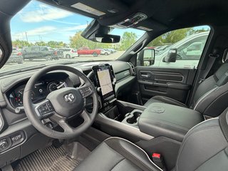 2025 Ram 3500 Laramie in Saint-Hyacinthe, Quebec - 6 - w320h240cpx