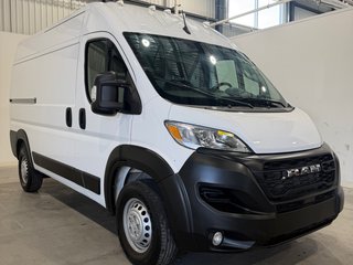 2025 Ram ProMaster Cargo Van Tradesman in Saint-Hyacinthe, Quebec - 3 - w320h240cpx