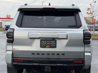 2026 Toyota 4Runner SR5 in Saint-Hyacinthe, Quebec - 6 - w320h240cpx