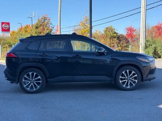 2025 Toyota Corolla Cross LE in Saint-Hyacinthe, Quebec - 4 - w320h240cpx