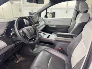 Toyota Sienna XSE AWD HYBRIDE TOIT-OUVRANT 2021 à Sherbrooke, Québec - 3 - w320h240cpx