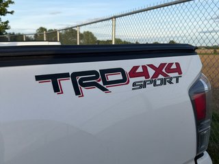 Toyota Tacoma TRD Sport 2023 à Saint-Hyacinthe, Québec - 5 - w320h240cpx