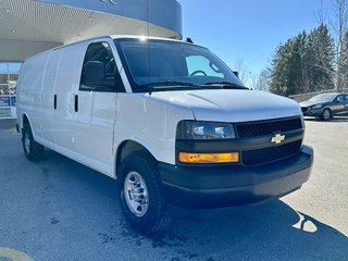 2021 Chevrolet Express Cargo Van in Mont-Tremblant, Quebec - 6 - w320h240cpx