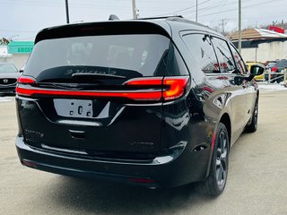 2022  Pacifica Limited in Mont-Tremblant, Quebec - 5 - w320h240cpx