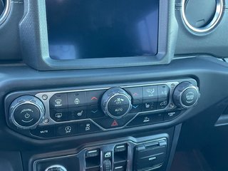 2021 Jeep Wrangler Unlimited Sahara in Mont-Tremblant, Quebec - 5 - w320h240cpx