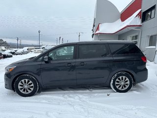 2020 Kia Sedona LX in Mont-Tremblant, Quebec - 2 - w320h240cpx