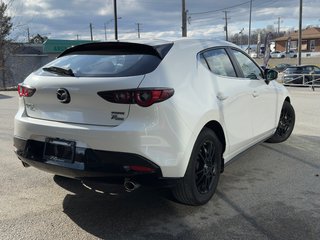 2024 Mazda 3 Sport GS in Mont-Tremblant, Quebec - 4 - w320h240cpx