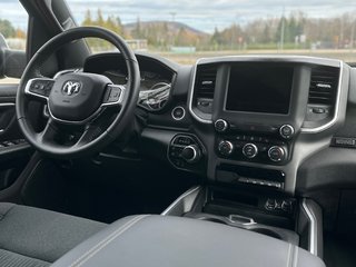 2022  1500 Big Horn in Mont-Tremblant, Quebec - 4 - w320h240cpx