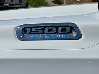 Ram 1500 BIG HORN 2025 à Mont-Tremblant, Québec - 6 - w320h240cpx
