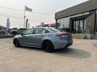 Toyota Corolla  2020 à Mont-Tremblant, Québec - 2 - w320h240cpx