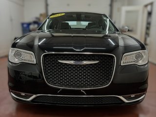 2019 Chrysler 300 Limited in Montague, Prince Edward Island - 6 - w320h240cpx