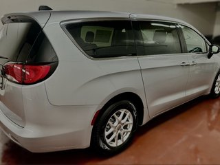 2024  Grand Caravan SXT in Montague, Prince Edward Island - 2 - w320h240cpx