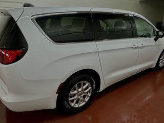 2024  Grand Caravan SXT in Montague, Prince Edward Island - 2 - w320h240cpx