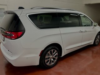 2024  PACIFICA PLUG-IN HYBRID PINNACLE in Montague, Prince Edward Island - 2 - w320h240cpx