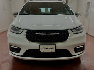 2024  PACIFICA PLUG-IN HYBRID PINNACLE in Montague, Prince Edward Island - 6 - w320h240cpx