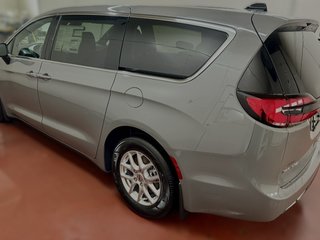 2024  Pacifica TOURING in Montague, Prince Edward Island - 4 - w320h240cpx