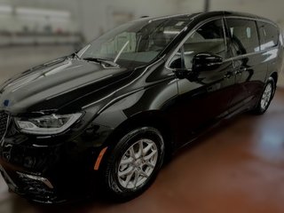 2026 Chrysler Pacifica SELECT in Montague, Prince Edward Island - 5 - w320h240cpx