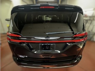 2026 Chrysler Pacifica SELECT in Montague, Prince Edward Island - 3 - w320h240cpx