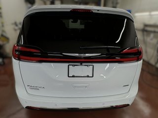 2026 Chrysler PACIFICA SELECT AWD in Montague, Prince Edward Island - 3 - w320h240cpx