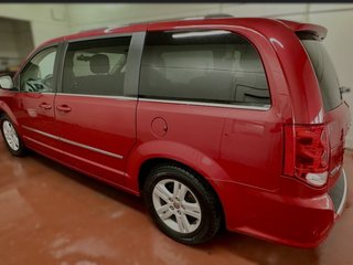 2012  Grand Caravan Crew in Montague, Prince Edward Island - 4 - w320h240cpx