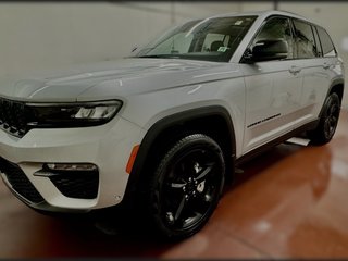 2024  Grand Cherokee Limited 4x4 in Montague, Prince Edward Island - 5 - w320h240cpx