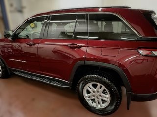 2024 Jeep Grand Cherokee Laredo 4x4 in Montague, Prince Edward Island - 4 - w320h240cpx