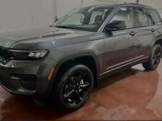 Jeep Grand Cherokee LAREDO ALTITUDE 2025 à Montague, Île-du-Prince-Édouard - 5 - w320h240cpx