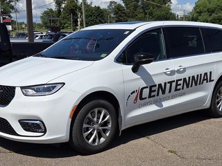 2026 Chrysler Pacifica Select in Montague, Prince Edward Island - 2 - w320h240cpx