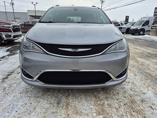 2018 Chrysler Pacifica Touring-L Plus in Woodstock, New Brunswick - 2 - w320h240cpx