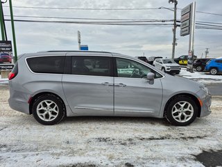 2018 Chrysler Pacifica Touring-L Plus in Woodstock, New Brunswick - 4 - w320h240cpx