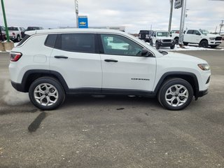 Jeep Compass SPORT 2025 à Woodstock, Nouveau-Brunswick - 4 - w320h240cpx