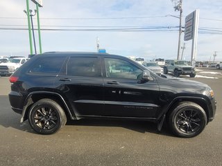 2020 Jeep Grand Cherokee Altitude in Woodstock, New Brunswick - 4 - w320h240cpx