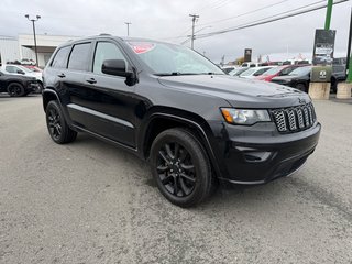 2021 Jeep Grand Cherokee Altitude in Woodstock, New Brunswick - 2 - w320h240cpx