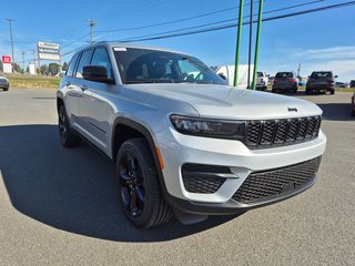 Jeep Grand Cherokee LAREDO ALTITUDE 2025 à Woodstock, Nouveau-Brunswick - 3 - w320h240cpx