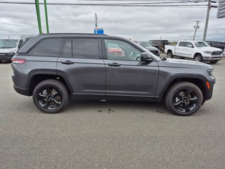 2025 Jeep Grand Cherokee Altitude in Woodstock, New Brunswick - 4 - w320h240cpx