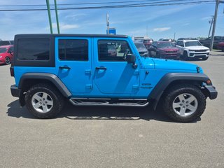 2018 Jeep Wrangler JK Unlimited Sport in Woodstock, New Brunswick - 4 - w320h240cpx