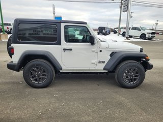 Jeep Wrangler SPORT S 2025 à Woodstock, Nouveau-Brunswick - 4 - w320h240cpx