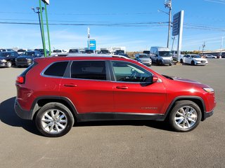 Cherokee Limited 2015 à Woodstock, Nouveau-Brunswick - 3 - w320h240cpx