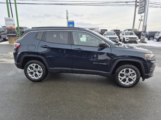 Jeep Compass NORTH 2026 à Woodstock, Nouveau-Brunswick - 2 - w320h240cpx