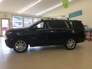 2021  Tahoe HIGH COUNTRY in Saint John, New Brunswick - 6 - w320h240cpx
