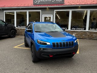 2022  Cherokee TRAILHAWK 4X4 in Saint John, New Brunswick - 3 - w320h240cpx