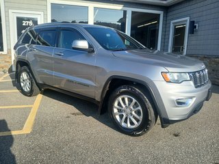 Jeep Grand Cherokee LAREDO 2021 à Saint John, Nouveau-Brunswick - 4 - w320h240cpx