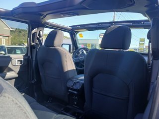 2019 Jeep Wrangler Unlimited SAHARA in Saint John, New Brunswick - 6 - w320h240cpx