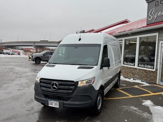 2019  Sprinter Cargo Van BASE in Saint John, New Brunswick - 5 - w320h240cpx