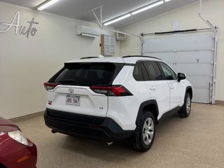 2019 Toyota RAV4 LE in Saint John, New Brunswick - 5 - w320h240cpx